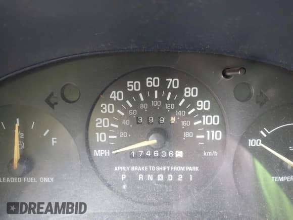 1998 Chevrolet Lumina LS с VIN 2G1WL52MXW1116066, выставлен на аукционе IAAI как лот 42884197 с пробегом 174 636 миль миль и . История ставок и продаж доступна на DreamBid. Изображение 7.