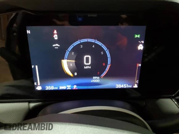 2024 Chevrolet TrailBlazer RS z VIN KL79MUSL2RB191655, wystawiony jako Copart lot #71953975 z przebiegiem 38 451 mil mil oraz Czysty tytuł • Clean title. Historia ofert i sprzedaży dostępna na DreamBid. Obrazek 9.