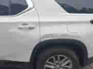 2023 Chevrolet Traverse LT Cloth z VIN 1GNERGKW2PJ325718, wystawiony jako IAAI lot #42370272 z przebiegiem 42 000 mil mil oraz . Historia ofert i sprzedaży dostępna na DreamBid. Obrazek 6.