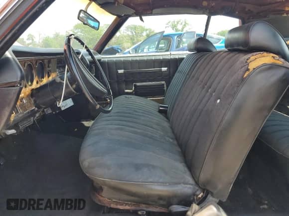 1972 Chevrolet Monte Carlo с VIN 1H57J2K627823, выставлен на аукционе Copart как лот 63780655 с пробегом 92 444 миль миль и Чистый • Clean title. История ставок и продаж доступна на DreamBid. Изображение 7.
