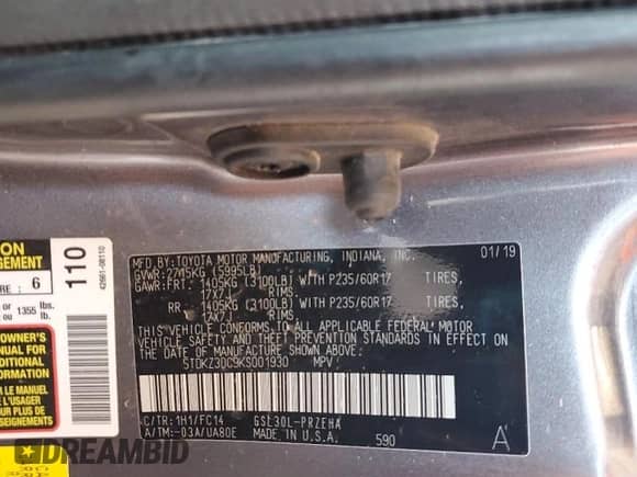 2019 Toyota Sienna LE Auto Access Seat with VIN 5TDKZ3DC9KS001930, listed as a Copart auction lot 68921665 with 148,905 mi miles and Salvage title. Bid and sale history available at DreamBid. Image 13.