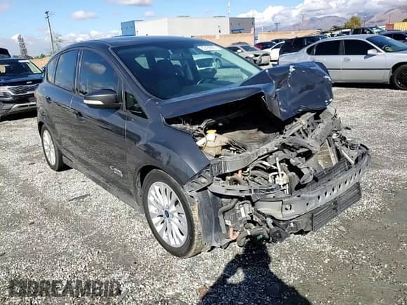 2017 Ford C-Max SE с VIN 1FADP5EUXHL104811, выставлен на аукционе Copart как лот 82498685 с пробегом 158 124 миль миль и Списание • Salvage title. История ставок и продаж доступна на DreamBid. Изображение 14.
