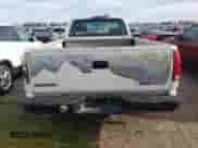 1999 Chevrolet Silverado 2500 с VIN 1GCGC24R4XF074183, выставлен на аукционе Copart как лот 51210644 с пробегом 158 546 миль миль и Списание • Salvage title. История ставок и продаж доступна на DreamBid. Изображение 6.