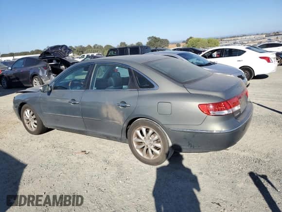 2007 Hyundai Azera SE с VIN KMHFC46F97A182589, выставлен на аукционе Copart как лот 73969184 с пробегом 108 731 миль миль и Списание • Salvage title. История ставок и продаж доступна на DreamBid. Изображение 2.