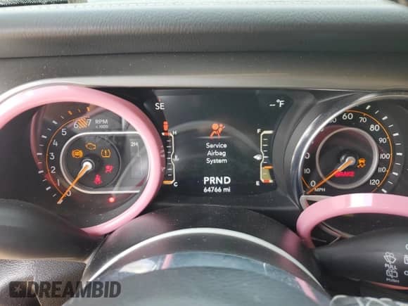 2022 Jeep Wrangler Unlimited Sahara с VIN 1C4HJXEN1NW245102, выставлен на аукционе Copart как лот 63189365 с пробегом 64 766 миль миль и Списание • Salvage title. История ставок и продаж доступна на DreamBid. Изображение 9.