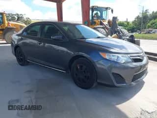 2013 Toyota Camry SE с VIN 4T1BF1FK9DU716170, выставлен на аукционе IAAI как лот 43344981 с пробегом 223 991 миль миль и . История ставок и продаж доступна на DreamBid. Изображение 1.