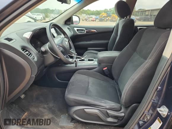 2014 Nissan Pathfinder Platinum with VIN 5N1AR2MNXEC692667, listed as a Copart auction lot 85509985 with 161,602 mi miles and Salvage title. Bid and sale history available at DreamBid. Image 7.