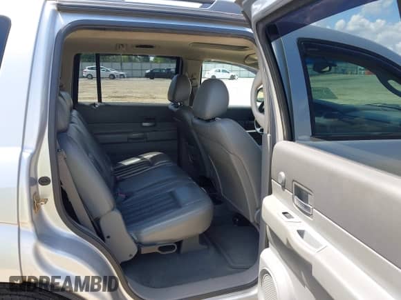 2005 Dodge Durango Limited with VIN 1D4HD58D65F537913, listed as a IAAI auction lot 42555865 with 241,151 mi miles and . Bid and sale history available at DreamBid. Image 8.