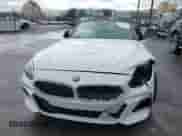 2020 BMW Z4 sDriveM40i z VIN WBAHF9C05LWW41161, wystawiony jako IAAI lot #41505170 z przebiegiem 36 133 mil mil oraz . Historia ofert i sprzedaży dostępna na DreamBid. Obrazek 13.