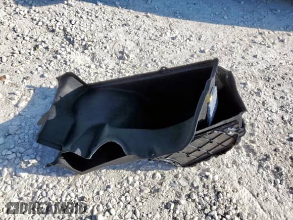 2019 Toyota Camry Hybrid SE с VIN 4T1B21HK4KU517243, выставлен на аукционе Copart как лот 83873985 с пробегом 99 571 миль миль и Списание • Salvage title. История ставок и продаж доступна на DreamBid. Изображение 12.