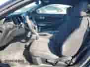 2016 Ford Mustang V6 z VIN 1FA6P8AM7G5317511, wystawiony jako Copart lot #85814985 z przebiegiem 75 101 mil mil oraz Szkoda całkowita • Salvage title. Historia ofert i sprzedaży dostępna na DreamBid. Obrazek 7.