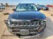 2019 Jeep Compass Latitude z VIN 3C4NJCBB5KT636714, wystawiony jako Copart lot #64874635 z przebiegiem Nie podano mil oraz Szkoda całkowita • Salvage title. Historia ofert i sprzedaży dostępna na DreamBid. Obrazek 5.