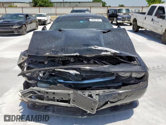 2014 Dodge Challenger R/T Plus with VIN 2C3CDYBT0EH122467, listed as a Copart auction lot 58392365 with 136,793 mi miles and Salvage title. Bid and sale history available at DreamBid. Image 5.