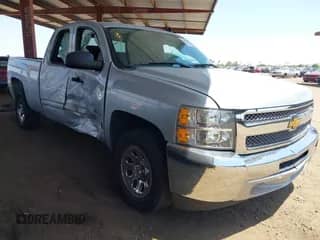 2013 Chevrolet Silverado 1500 LS with VIN 1GCRCREA0DZ159381, listed as a IAAI auction lot 42964692 with 53,340 mi miles and . Bid and sale history available at DreamBid. Image 1.