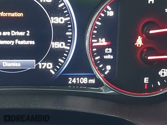 2023 Chevrolet Traverse Premier z VIN 1GNERKKW8PJ334863, wystawiony jako IAAI lot #42060557 z przebiegiem 24 108 mil mil oraz . Historia ofert i sprzedaży dostępna na DreamBid. Obrazek 16.