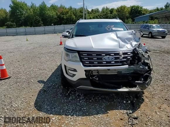 2017 Ford Explorer Limited z VIN 1FM5K8FH0HGA11512, wystawiony jako Copart lot #71031125 z przebiegiem 120 251 mil mil oraz Szkoda całkowita • Salvage title. Historia ofert i sprzedaży dostępna na DreamBid. Obrazek 14.