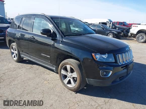 2016 Jeep Compass High Altitude with VIN 1C4NJCEA2GD761735, listed as a IAAI auction lot 41404892 with 114,129 mi miles and . Bid and sale history available at DreamBid. Image 1.