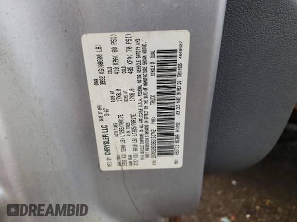 2008 Dodge 2500 SLT z VIN 3D7KS28D38G151742, wystawiony jako Copart lot #69512955 z przebiegiem 224 411 mil mil oraz Czysty tytuł • Clean title. Historia ofert i sprzedaży dostępna na DreamBid. Obrazek 12.