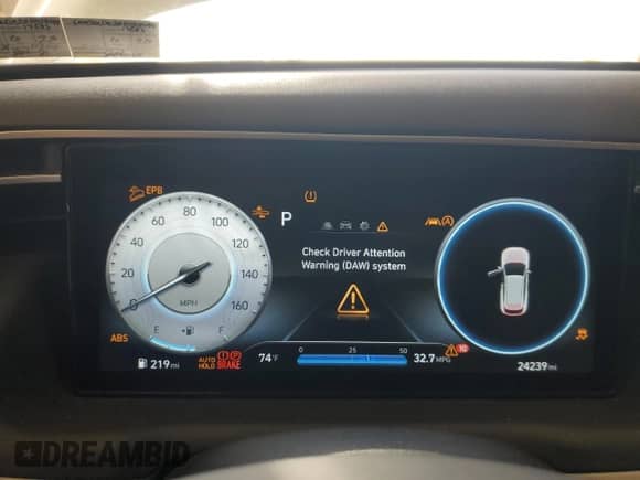 2024 Hyundai Tucson SEL with VIN 5NMJBCDE3RH424694, listed as a Copart auction lot 85830195 with 24,239 mi miles and Salvage title. Bid and sale history available at DreamBid. Image 9.