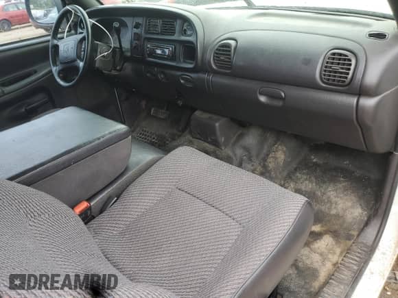 2001 Dodge 1500 with VIN 1B7HC16Y11S182620, listed as a Copart auction lot 61859105 with 88,678 mi miles and Salvage title. Bid and sale history available at DreamBid. Image 8.
