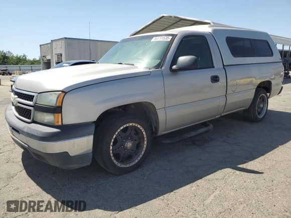 2007 Chevrolet Silverado 1500 Work Truck with VIN 1GCEC14V17E153122, listed as a Copart auction lot 59601535 with 208,518 mi miles and Clean title. Bid and sale history available at DreamBid. Image 1.