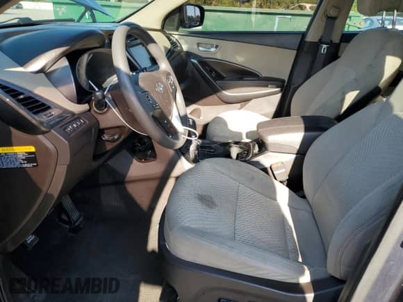 2017 Hyundai Santa Fe 2.4L с VIN 5NMZU3LB9HH003825, выставлен на аукционе Copart как лот 80413865 с пробегом 95 191 миль миль и Списание • Salvage title. История ставок и продаж доступна на DreamBid. Изображение 7.