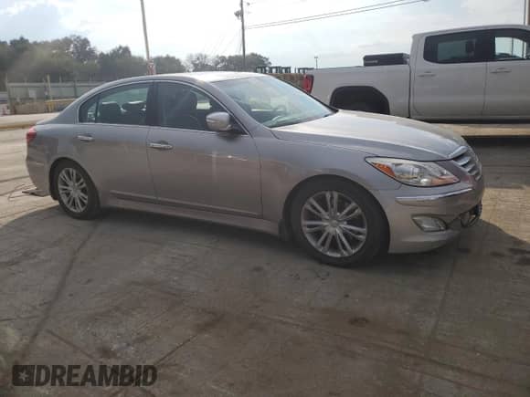 2013 Hyundai Genesis 3.8L with VIN KMHGC4DDXDU235431, listed as a Copart auction lot 72545984 with 102,739 mi miles and Salvage title. Bid and sale history available at DreamBid. Image 4.