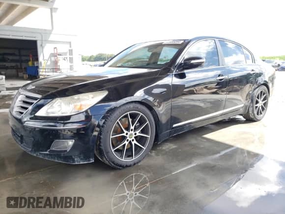 2011 Hyundai Genesis with VIN KMHGC4DF2BU119218, listed as a Copart auction lot 72885094 with 164,155 mi miles and Non repairable. Bid and sale history available at DreamBid. Image 1.