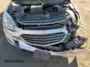 2017 Chevrolet Equinox Premier с VIN 2GNALDEK0H1551498, выставлен на аукционе Copart как лот 81856475 с пробегом 47 907 миль миль и Списание • Salvage title. История ставок и продаж доступна на DreamBid. Изображение 12.