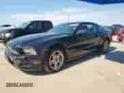 2014 Ford Mustang V6 with VIN 1ZVBP8AM1E5201935, listed as a Copart auction lot 80339675 with 190,925 mi miles and Salvage title. Bid and sale history available at DreamBid. Image 1.