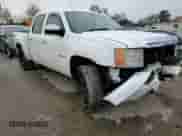 2010 GMC Sierra 1500 Denali z VIN 3GTRKXE20AG265339, wystawiony jako Copart lot #79364264 z przebiegiem 328 942 mil mil oraz Szkoda całkowita • Salvage title. Historia ofert i sprzedaży dostępna na DreamBid. Obrazek 12.