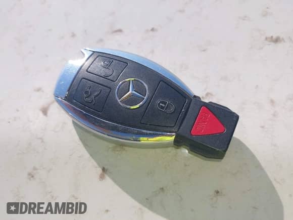 2016 Mercedes-Benz CLA 250 с VIN WDDSJ4EB1GN293238, выставлен на аукционе IAAI как лот 42841455 с пробегом Не указан миль и . История ставок и продаж доступна на DreamBid. Изображение 11.