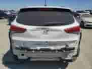 2017 Hyundai Tucson SE с VIN KM8J33A46HU596603, выставлен на аукционе Copart как лот 66176665 с пробегом 120 610 миль миль и Списание • Salvage title. История ставок и продаж доступна на DreamBid. Изображение 6.