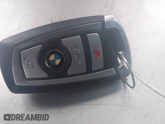 2015 BMW 7 Series 740i с VIN WBAYA6C51FGK16690, выставлен на аукционе IAAI как лот 42295559 с пробегом Не указан миль и . История ставок и продаж доступна на DreamBid. Изображение 11.