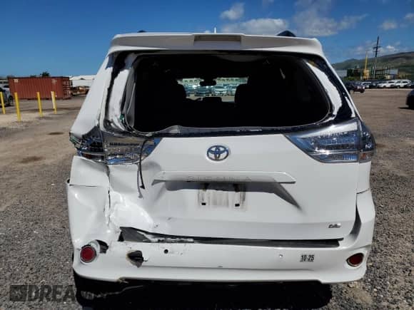 2020 Toyota Sienna SE z VIN 5TDXZ3DC5LS022507, wystawiony jako Copart lot #49871465 z przebiegiem 170 598 mil mil oraz Nie do naprawy • Non repairable. Historia ofert i sprzedaży dostępna na DreamBid. Obrazek 6.