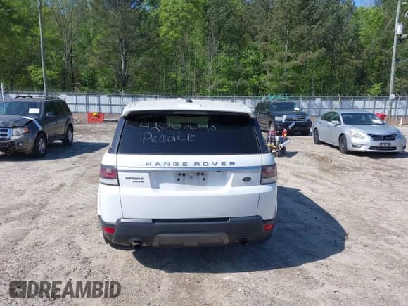 2015 Land Rover Range Rover Sport HSE z VIN SALWG2VF2FA609763, wystawiony jako IAAI lot #42002098 z przebiegiem 150 198 mil mil oraz . Historia ofert i sprzedaży dostępna na DreamBid. Obrazek 16.