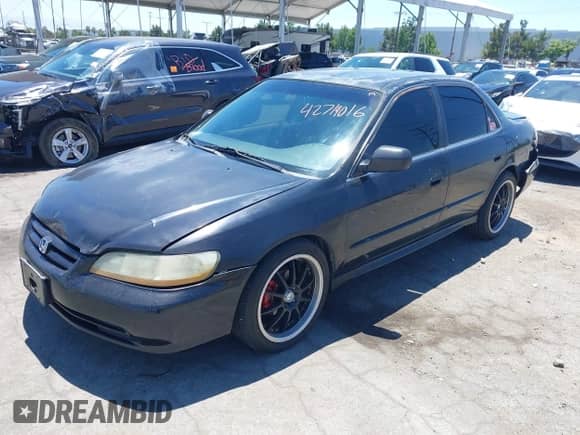 2001 Honda Accord LX with VIN 3HGCG66521G702558, listed as a IAAI auction lot 42714016 with 220,295 mi miles and . Bid and sale history available at DreamBid. Image 2.