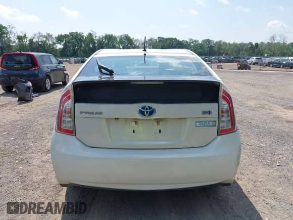 2015 Toyota Prius Four z VIN JTDKN3DU3F1951417, wystawiony jako IAAI lot #42640959 z przebiegiem 237 958 mil mil oraz . Historia ofert i sprzedaży dostępna na DreamBid. Obrazek 17.