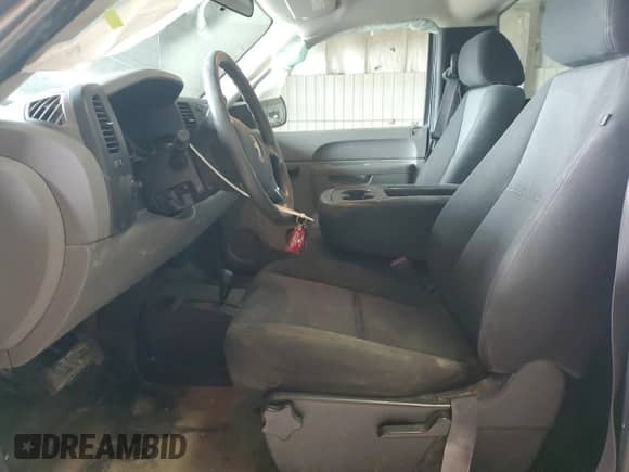2011 Chevrolet Silverado 1500 Work Truck с VIN 1GCNKPE05BZ146555, выставлен на аукционе Copart как лот 54241524 с пробегом 200 250 миль миль и Списание • Salvage title. История ставок и продаж доступна на DreamBid. Изображение 7.