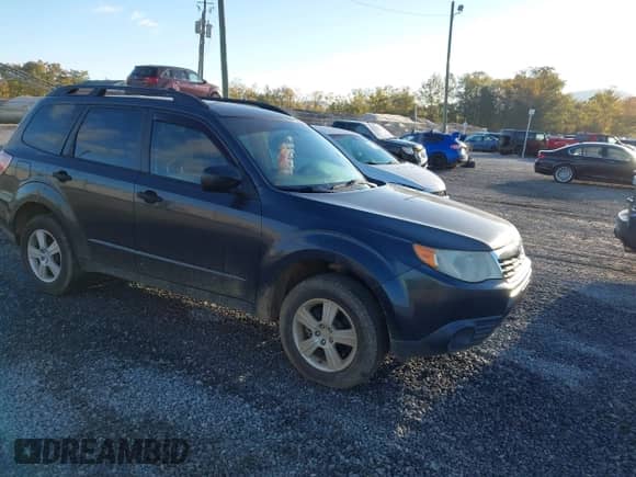 2010 Subaru Forester X с VIN JF2SH6BC8AG768637, выставлен на аукционе IAAI как лот 43417282 с пробегом 178 271 миль миль и . История ставок и продаж доступна на DreamBid. Изображение 1.