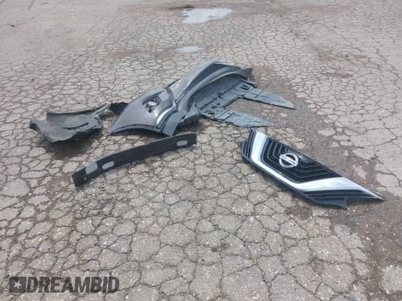 2018 Nissan Murano SV z VIN 5N1AZ2MG3JN116290, wystawiony jako IAAI lot #42501553 z przebiegiem 127 034 mil mil oraz . Historia ofert i sprzedaży dostępna na DreamBid. Obrazek 19.