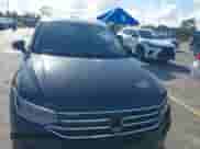 2024 Volkswagen Tiguan SE with VIN 3VVNB7AX2RM196698, listed as a IAAI auction lot 42895423 with 9,612 mi miles and . Bid and sale history available at DreamBid. Image 13.