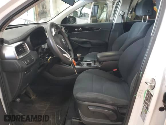 2020 Kia Sorento LX with VIN 5XYPGDA32LG654927, listed as a Copart auction lot 71265895 with 93,415 mi miles and Salvage title. Bid and sale history available at DreamBid. Image 7.