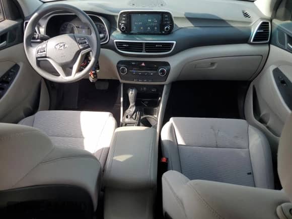 2020 Hyundai Tucson SE с VIN KM8J2CA4XLU166942, выставлен на аукционе Copart как лот 54751845 с пробегом 61 590 миль миль и Списание • Salvage title. История ставок и продаж доступна на DreamBid. Изображение 8.