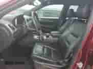 2018 Jeep Grand Cherokee Sterling с VIN 1C4RJEBG9JC493561, выставлен на аукционе Copart как лот 70203135 с пробегом 73 904 миль миль и Списание • Salvage title. История ставок и продаж доступна на DreamBid. Изображение 7.