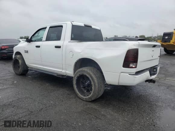2017 Ram 1500 Tradesman z VIN 1C6RR7KG8HS508238, wystawiony jako Copart lot #71950015 z przebiegiem 107 465 mil mil oraz Szkoda całkowita • Salvage title. Historia ofert i sprzedaży dostępna na DreamBid. Obrazek 2.