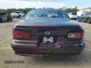 1995 Chevrolet Caprice с VIN 1G1BL52P0SR113364, выставлен на аукционе Copart как лот 81105964 с пробегом 85 065 миль миль и Списание • Salvage title. История ставок и продаж доступна на DreamBid. Изображение 6.