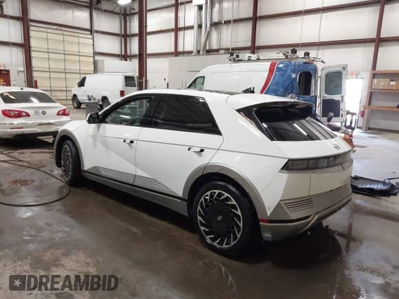 2024 Hyundai Ioniq 5 Limited с VIN KM8KRDDF5RU285364, выставлен на аукционе IAAI как лот 43207395 с пробегом 24 817 миль миль и . История ставок и продаж доступна на DreamBid. Изображение 3.