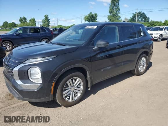 2024 Mitsubishi Outlander ES with VIN JA4J4UA85RZ618163, listed as a Copart auction lot 63319585 with 39,671 mi miles and Salvage title. Bid and sale history available at DreamBid. Image 1.