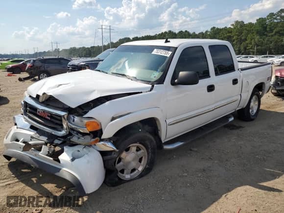 2006 GMC Sierra 1500 SLT with VIN 2GTEK13Z761358581, listed as a Copart auction lot 70312755 with Not provided miles and Salvage title. Bid and sale history available at DreamBid. Image 1.
